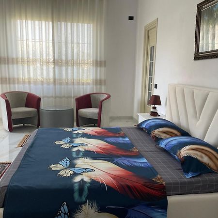 Vila Briart Durrës Exterior foto