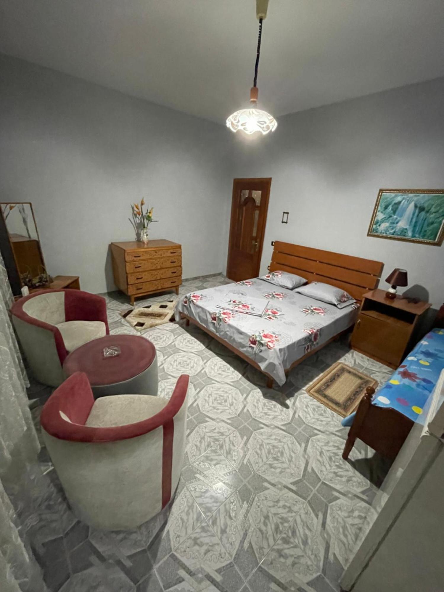 Vila Briart Durrës Exterior foto